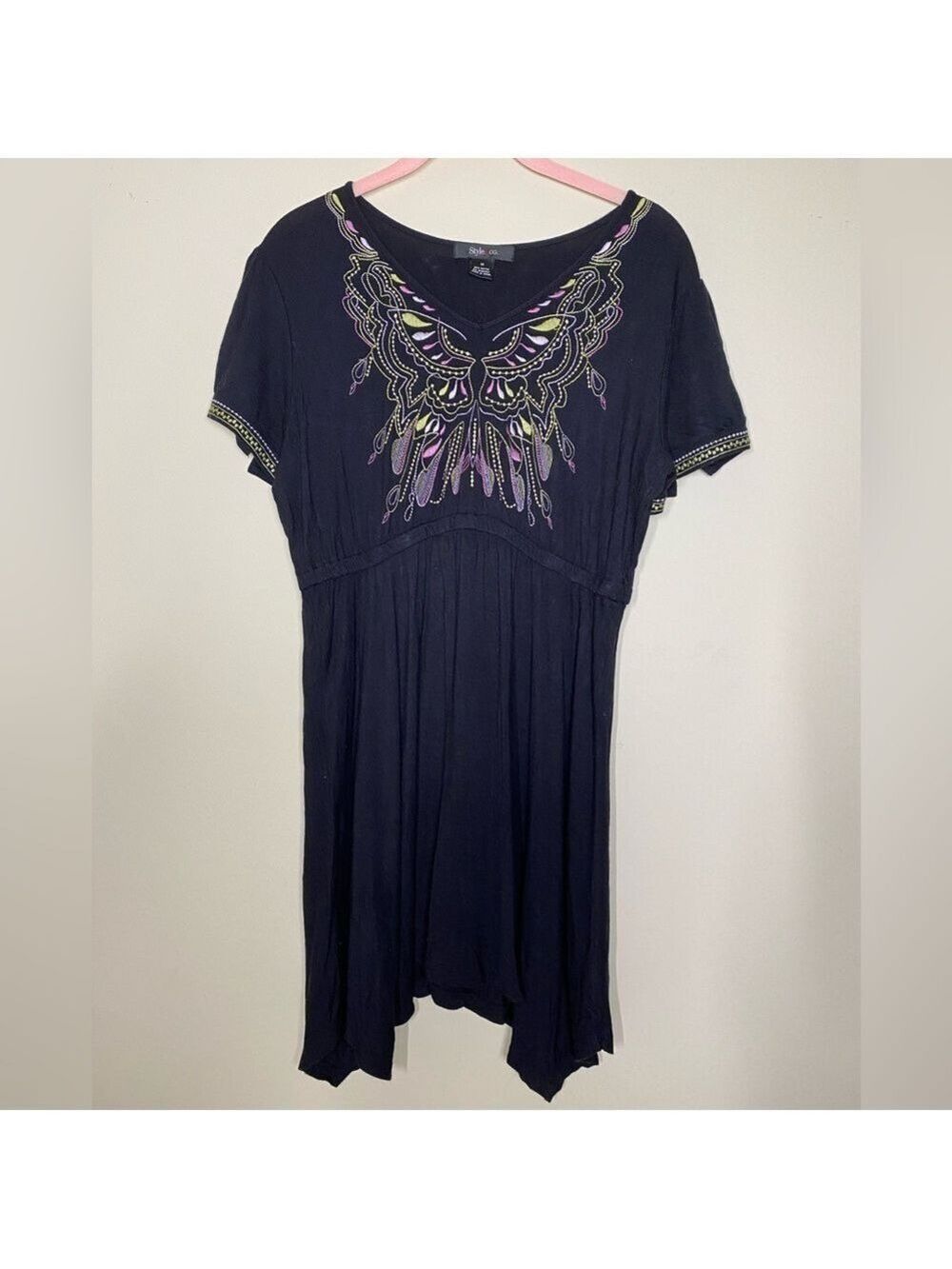 Style & Co. Black Embroidered Tunic with Asymmetrical Hem M